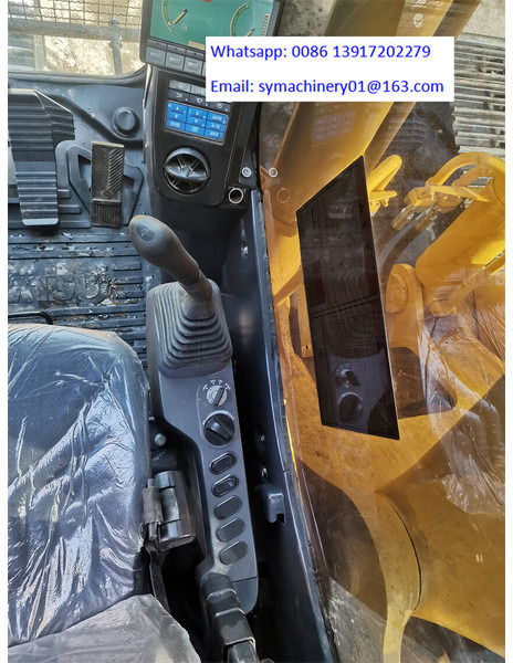 Komatsu PC220-8N1 - Pásové rýpadlo: obrázok 5 Komatsu PC220-8N1 - Pásové rýpadlo: obrázok 5