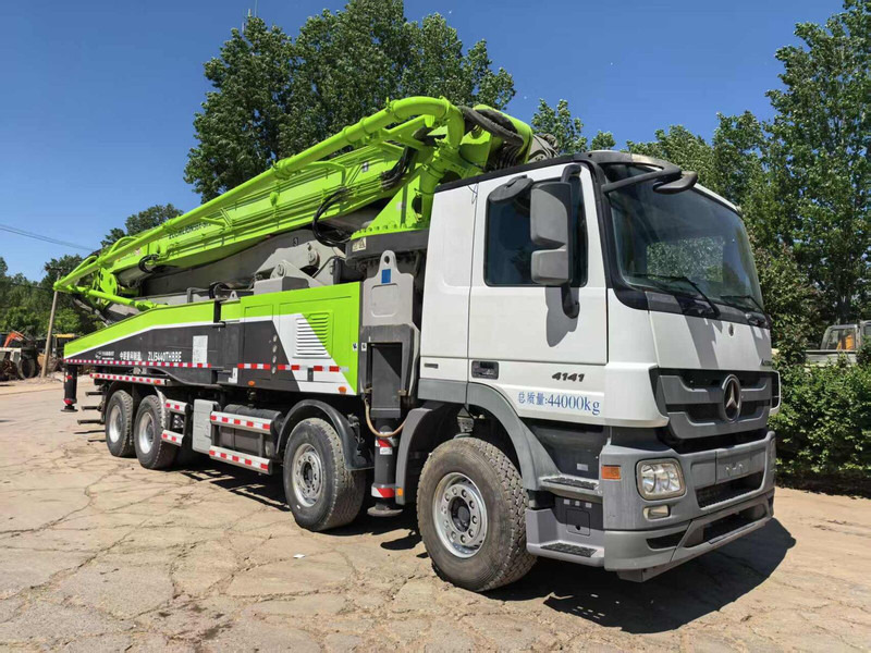 Mercedes-Benz Actros - Stacionárne čerpadlo betónu: obrázok 1 Mercedes-Benz Actros - Stacionárne čerpadlo betónu: obrázok 1