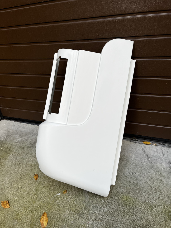 Narożnik, zderzak tylny lewy, prawy MAN Lion’s Coach - Roh nárazníka pre Autokar: obrázok 3 Narożnik, zderzak tylny lewy, prawy MAN Lion’s Coach - Roh nárazníka pre Autokar: obrázok 3