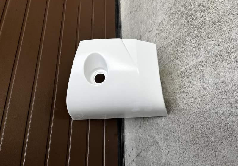 Zderzak, narożnik tylny lewy VOLVO 9700, 9800, 9900 Volvo 9700, 9800, 9900, B12 - Karoséria a exteriér pre Autobus: obrázok 1 Zderzak, narożnik tylny lewy VOLVO 9700, 9800, 9900 Volvo 9700, 9800, 9900, B12 - Karoséria a exteriér pre Autobus: obrázok 1