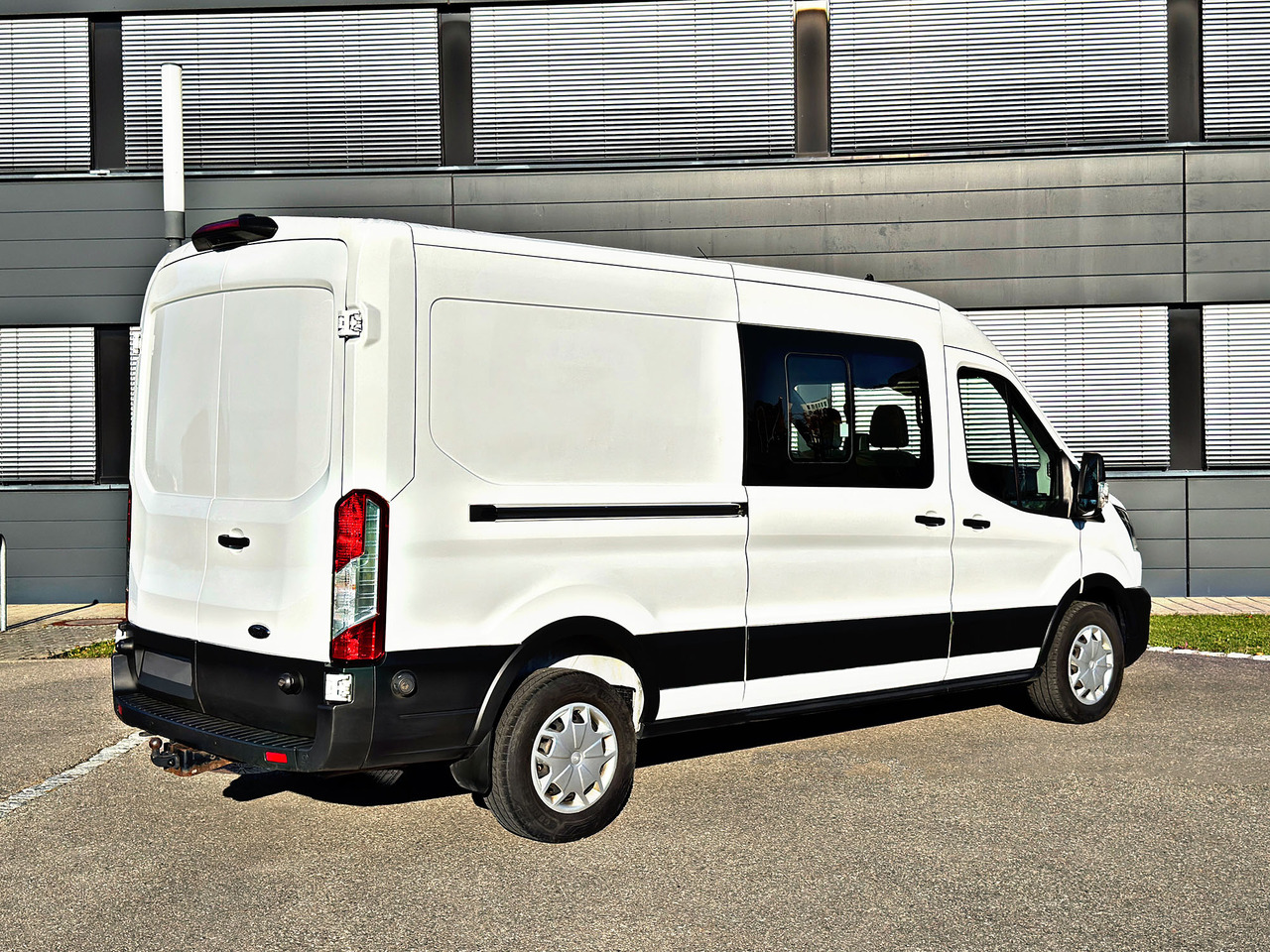 Ford Transit 350 L3H2 Trend|6Sitzer|Kamera|AHK|PDC|19 - Furgon, Dodávkа s dvojitou kabínou: obrázok 3 Ford Transit 350 L3H2 Trend|6Sitzer|Kamera|AHK|PDC|19 - Furgon, Dodávkа s dvojitou kabínou: obrázok 3