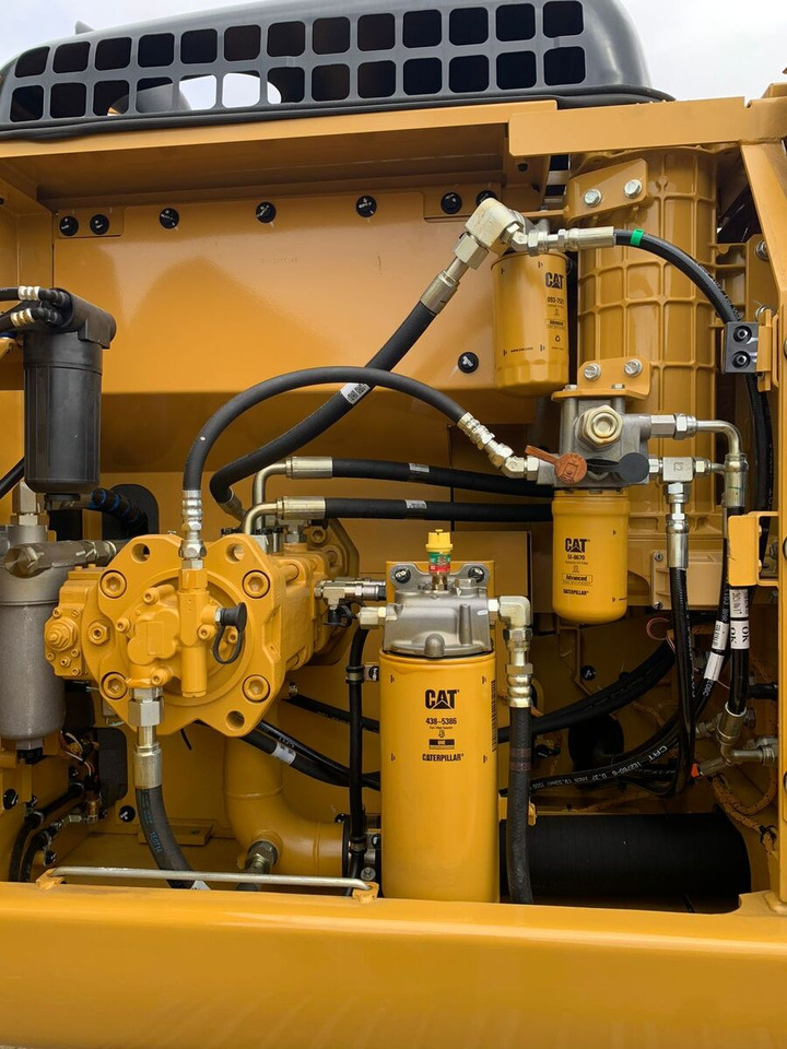 New Caterpillar 323D3 tracked excavator - Pásové rýpadlo: obrázok 4 New Caterpillar 323D3 tracked excavator - Pásové rýpadlo: obrázok 4