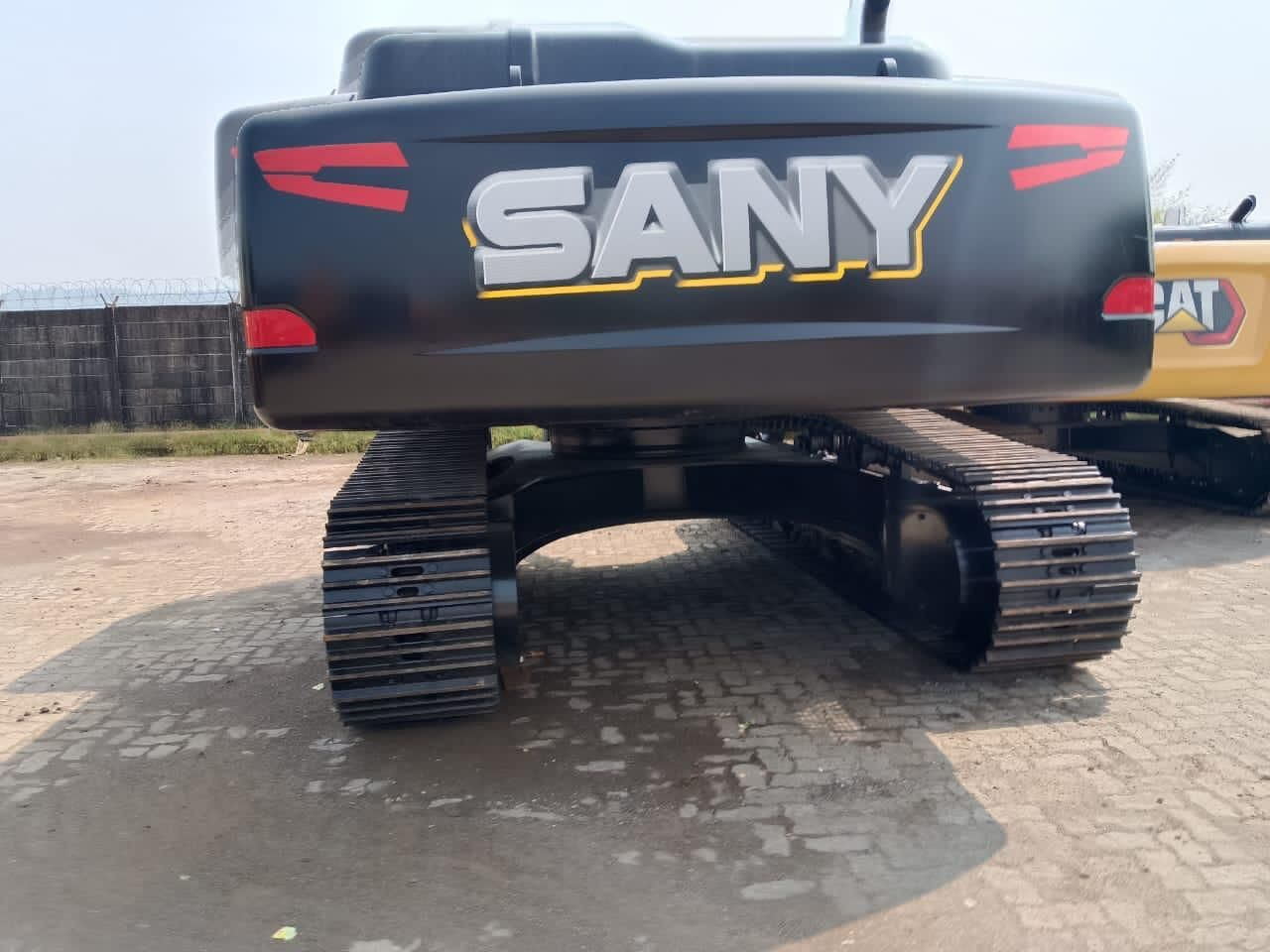 New Sany SY 350 tracked excavator - Pásové rýpadlo: obrázok 3 New Sany SY 350 tracked excavator - Pásové rýpadlo: obrázok 3
