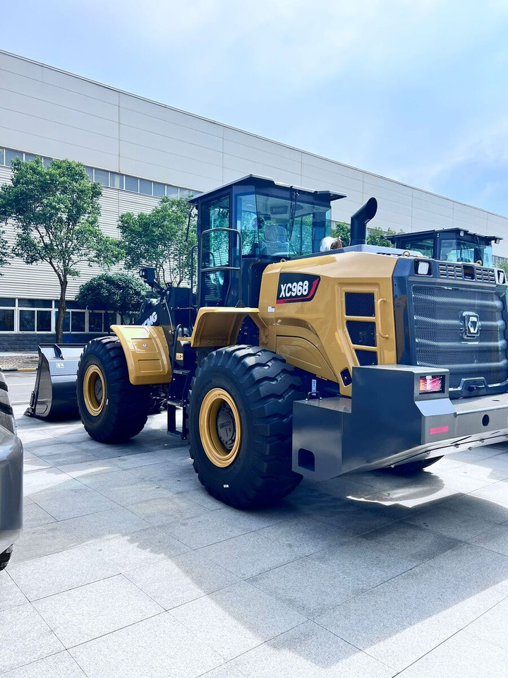 New XCMG XC968 wheel loader - Kolesový nakladač: obrázok 4 New XCMG XC968 wheel loader - Kolesový nakladač: obrázok 4