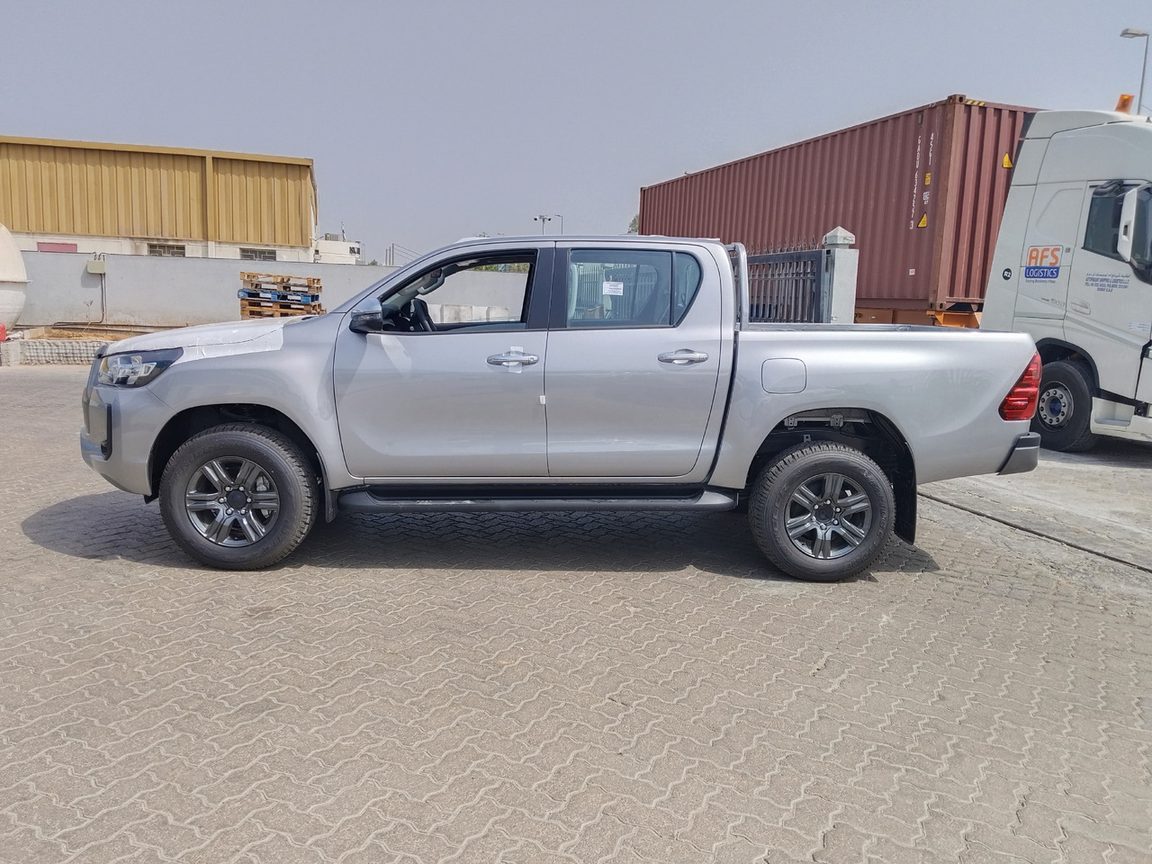 Toyota Hilux - Pick-up, Dodávkа s dvojitou kabínou: obrázok 1 Toyota Hilux - Pick-up, Dodávkа s dvojitou kabínou: obrázok 1