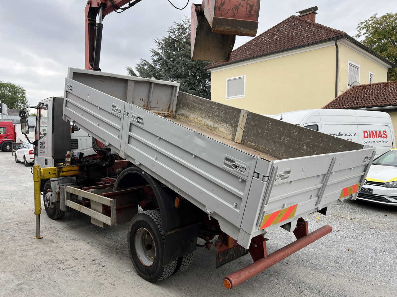IVECO EUROCARGO 75E15 Kipper mit Kran - Sklápač, Auto s hydraulickou rukou: obrázok 5 IVECO EUROCARGO 75E15 Kipper mit Kran - Sklápač, Auto s hydraulickou rukou: obrázok 5