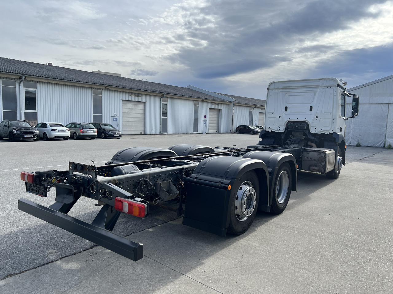 MERCEDES-BENZ Antos 25 40 | Standheizung | Klima | Liftachse - Podvozek s kabinou: obrázok 3 MERCEDES-BENZ Antos 25 40 | Standheizung | Klima | Liftachse - Podvozek s kabinou: obrázok 3