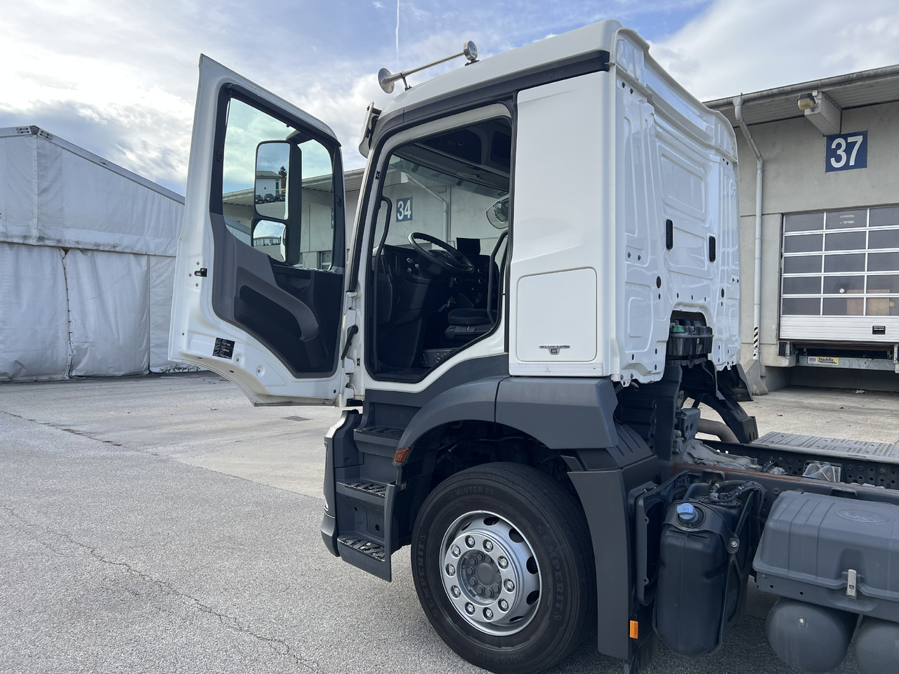 Leasing MERCEDES-BENZ Antos 25 40 | Standheizung | Klima | Liftachse MERCEDES-BENZ Antos 25 40 | Standheizung | Klima | Liftachse: obrázok 8