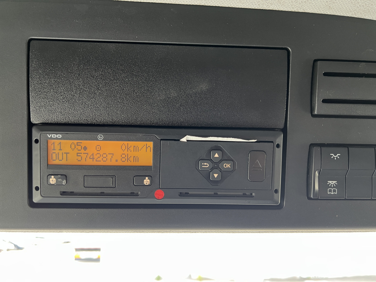 Leasing MERCEDES-BENZ Antos 25 40 | Standheizung | Klima | Liftachse MERCEDES-BENZ Antos 25 40 | Standheizung | Klima | Liftachse: obrázok 16