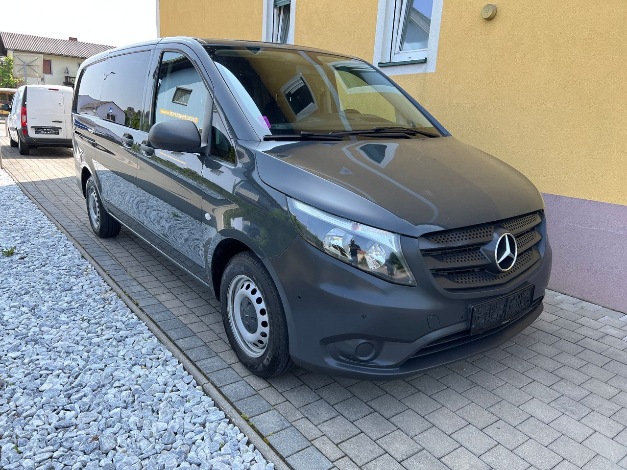 Mercedes-Benz Vito 114 lang | Klima | Schiebetür | Tempomat - Dodávkа s dvojitou kabínou: obrázok 2 Mercedes-Benz Vito 114 lang | Klima | Schiebetür | Tempomat - Dodávkа s dvojitou kabínou: obrázok 2