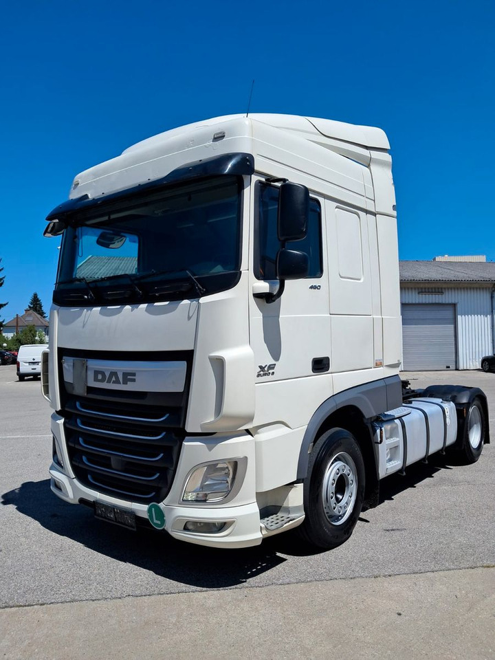 DAF XF 18.460 Schubboden | Klima | Retarder | Differ - Ťahač: obrázok 1 DAF XF 18.460 Schubboden | Klima | Retarder | Differ - Ťahač: obrázok 1