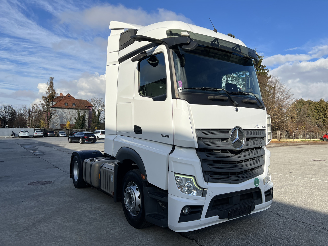 MERCEDES-BENZ Mercedes-Benz Actros 1846 | Standklima | Retarder | Euro 6 - Ťahač: obrázok 2 MERCEDES-BENZ Mercedes-Benz Actros 1846 | Standklima | Retarder | Euro 6 - Ťahač: obrázok 2