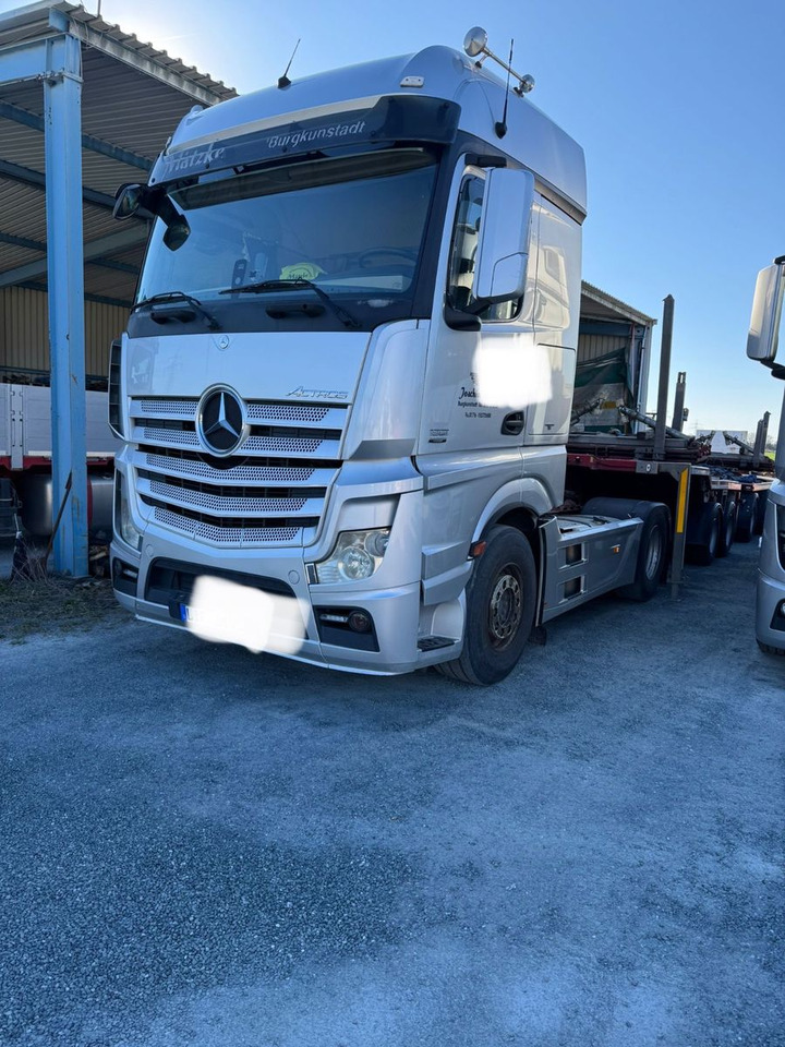 Mercedes-Benz Actros 1851 TÜV NEU TOP ZUSTAND - Ťahač: obrázok 2 Mercedes-Benz Actros 1851 TÜV NEU TOP ZUSTAND - Ťahač: obrázok 2