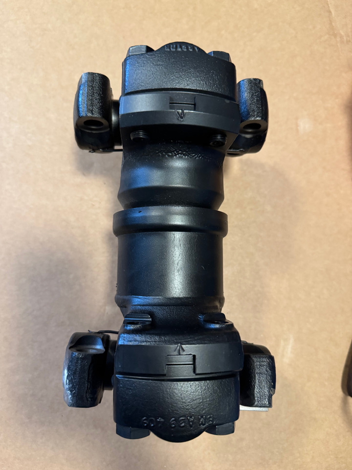 VOLVO VCE - Kardan pre Stavebné stroje: obrázok 1 VOLVO VCE - Kardan pre Stavebné stroje: obrázok 1