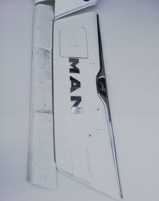 ATRAPA GRILL MASKA MAN NEOPLAN AUTOBUS - Kapota pre Autobus: obrázok 3 ATRAPA GRILL MASKA MAN NEOPLAN AUTOBUS - Kapota pre Autobus: obrázok 3