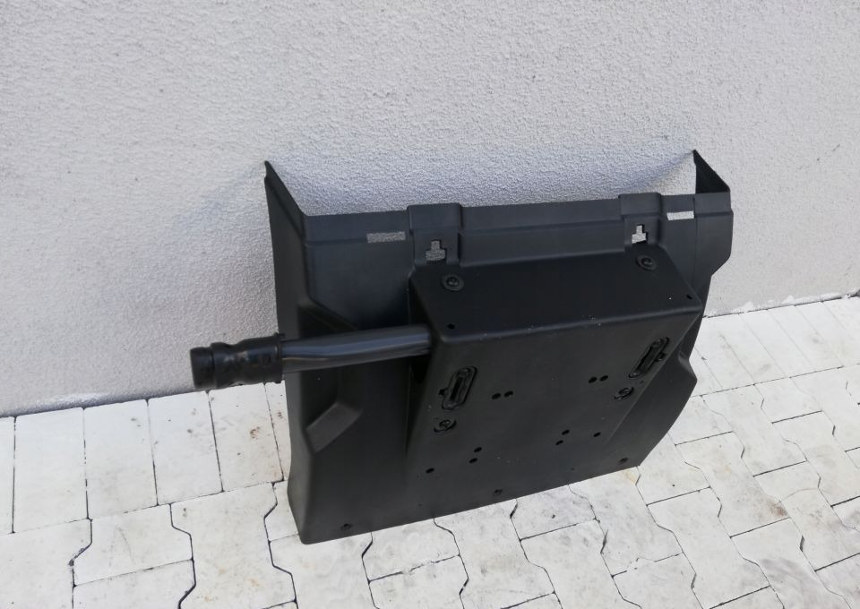 BŁOTNIK VOLVO FH4 NOWY ORYGINAŁ - Blatník pre Nákladné auto: obrázok 2 BŁOTNIK VOLVO FH4 NOWY ORYGINAŁ - Blatník pre Nákladné auto: obrázok 2