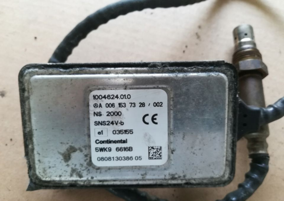CZUJNIK NOX MERCEDES ACTROS 0061537328 - Senzor: obrázok 1 CZUJNIK NOX MERCEDES ACTROS 0061537328 - Senzor: obrázok 1
