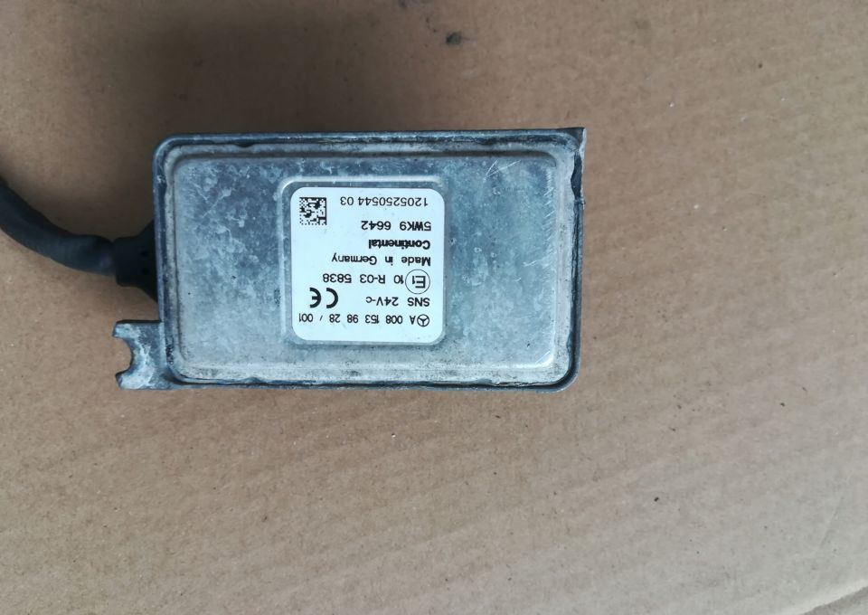 CZUJNIK NOX MERCEDES ACTROS A 0081539828 - Senzor: obrázok 1 CZUJNIK NOX MERCEDES ACTROS A 0081539828 - Senzor: obrázok 1