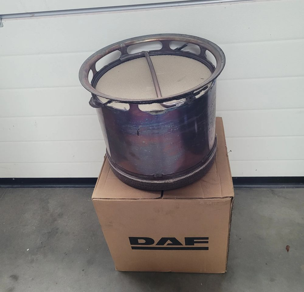 DPF DAF XF CF E6. 2326073 ORYGINAŁ CHWALIM116 - Výfukový systém pre Nákladné auto: obrázok 1 DPF DAF XF CF E6. 2326073 ORYGINAŁ CHWALIM116 - Výfukový systém pre Nákladné auto: obrázok 1