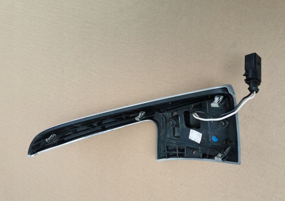 KIERUNKOWSKAZ VOLVO FM 82462033 RH. E6. - Smerové svetlo pre Nákladné auto: obrázok 2 KIERUNKOWSKAZ VOLVO FM 82462033 RH. E6. - Smerové svetlo pre Nákladné auto: obrázok 2