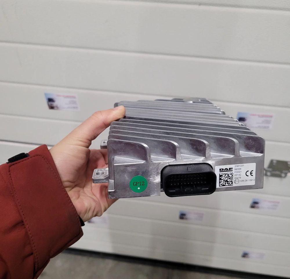 KOMPUTER STEROWNIK DAF 2381031 CHWALIM116 - Riadiaca jednotka pre Nákladné auto: obrázok 1 KOMPUTER STEROWNIK DAF 2381031 CHWALIM116 - Riadiaca jednotka pre Nákladné auto: obrázok 1