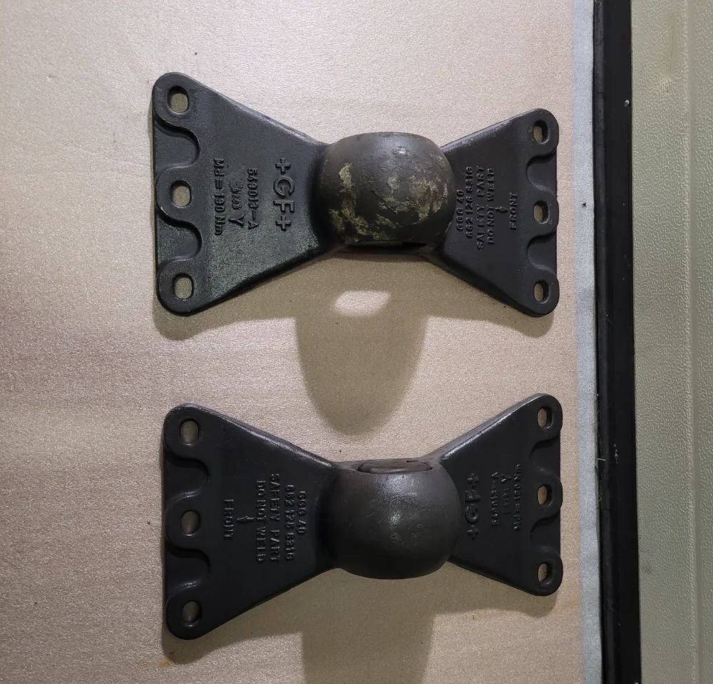 ŁAPY MOCOWANIE SIODŁA Gf 662 126 631 G - Točnica pre Nákladné auto: obrázok 1 ŁAPY MOCOWANIE SIODŁA Gf 662 126 631 G - Točnica pre Nákladné auto: obrázok 1