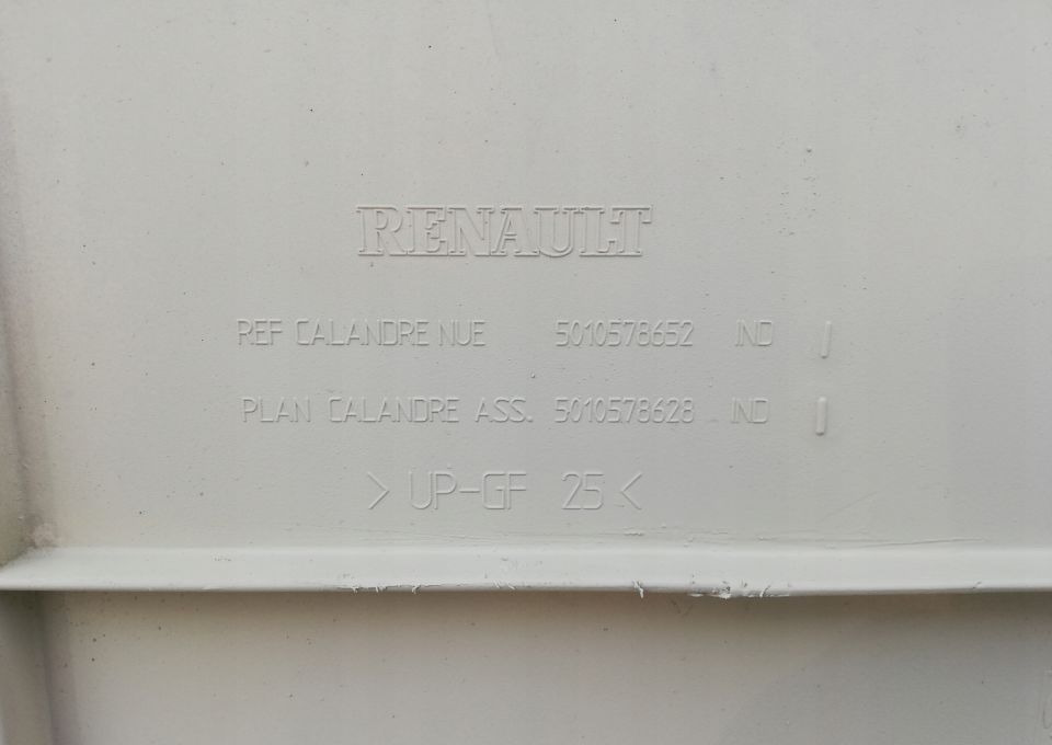 MASKA ATRAPA RENAULT MIDLUM ORYGINAŁ - Kapota pre Nákladné auto: obrázok 4 MASKA ATRAPA RENAULT MIDLUM ORYGINAŁ - Kapota pre Nákladné auto: obrázok 4