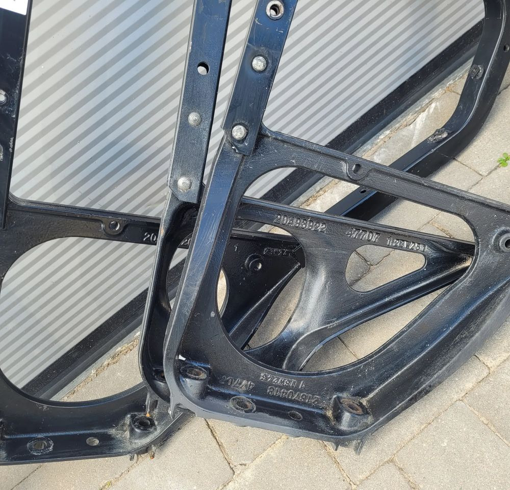 MOCOWANIE WSPORNIK VOLVO FH4 FH5 ORYGINAŁ 21964648 CHWALIM116 - Karoséria a exteriér pre Nákladné auto: obrázok 2 MOCOWANIE WSPORNIK VOLVO FH4 FH5 ORYGINAŁ 21964648 CHWALIM116 - Karoséria a exteriér pre Nákladné auto: obrázok 2