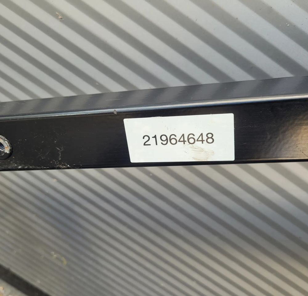 MOCOWANIE WSPORNIK VOLVO FH4 FH5 ORYGINAŁ 21964648 CHWALIM116 - Karoséria a exteriér pre Nákladné auto: obrázok 4 MOCOWANIE WSPORNIK VOLVO FH4 FH5 ORYGINAŁ 21964648 CHWALIM116 - Karoséria a exteriér pre Nákladné auto: obrázok 4