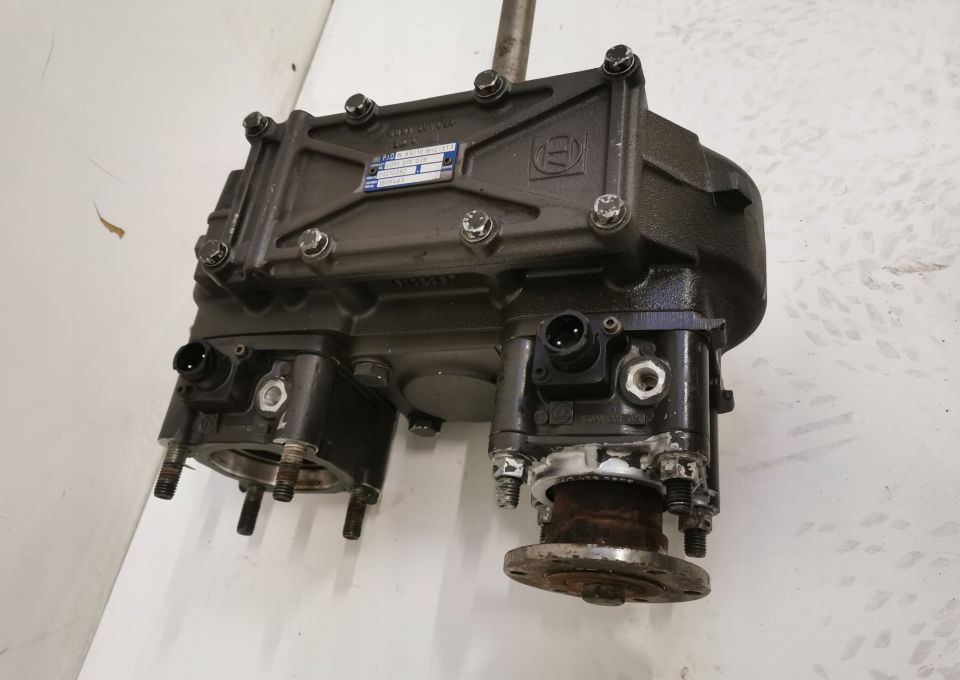 PRZYSTAWKA SKRZYNI BIEGÓW ZF PTO N AS/10 B+C - IT3 - Prevodovka a diely pre Nákladné auto: obrázok 2 PRZYSTAWKA SKRZYNI BIEGÓW ZF PTO N AS/10 B+C - IT3 - Prevodovka a diely pre Nákladné auto: obrázok 2