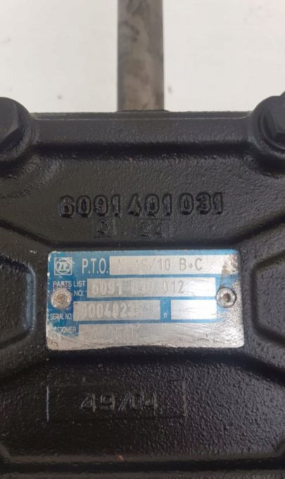 PRZYSTAWKA SKRZYNI BIEGÓW ZF PTO N AS/10 B+C - Prevodovka a diely pre Nákladné auto: obrázok 4 PRZYSTAWKA SKRZYNI BIEGÓW ZF PTO N AS/10 B+C - Prevodovka a diely pre Nákladné auto: obrázok 4