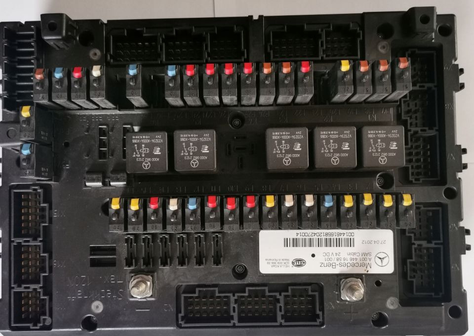 SAM CABIN MERCEDES ACTROS MP4 A001 446 16 58/001 - Poistka pre Nákladné auto: obrázok 1 SAM CABIN MERCEDES ACTROS MP4 A001 446 16 58/001 - Poistka pre Nákladné auto: obrázok 1