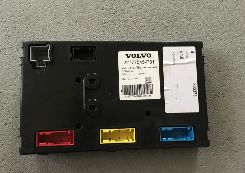 STEROWNIK KOMPUTER VOLVO 73707684 24V VMCU E13 - Riadiaca jednotka pre Nákladné auto: obrázok 2 STEROWNIK KOMPUTER VOLVO 73707684 24V VMCU E13 - Riadiaca jednotka pre Nákladné auto: obrázok 2