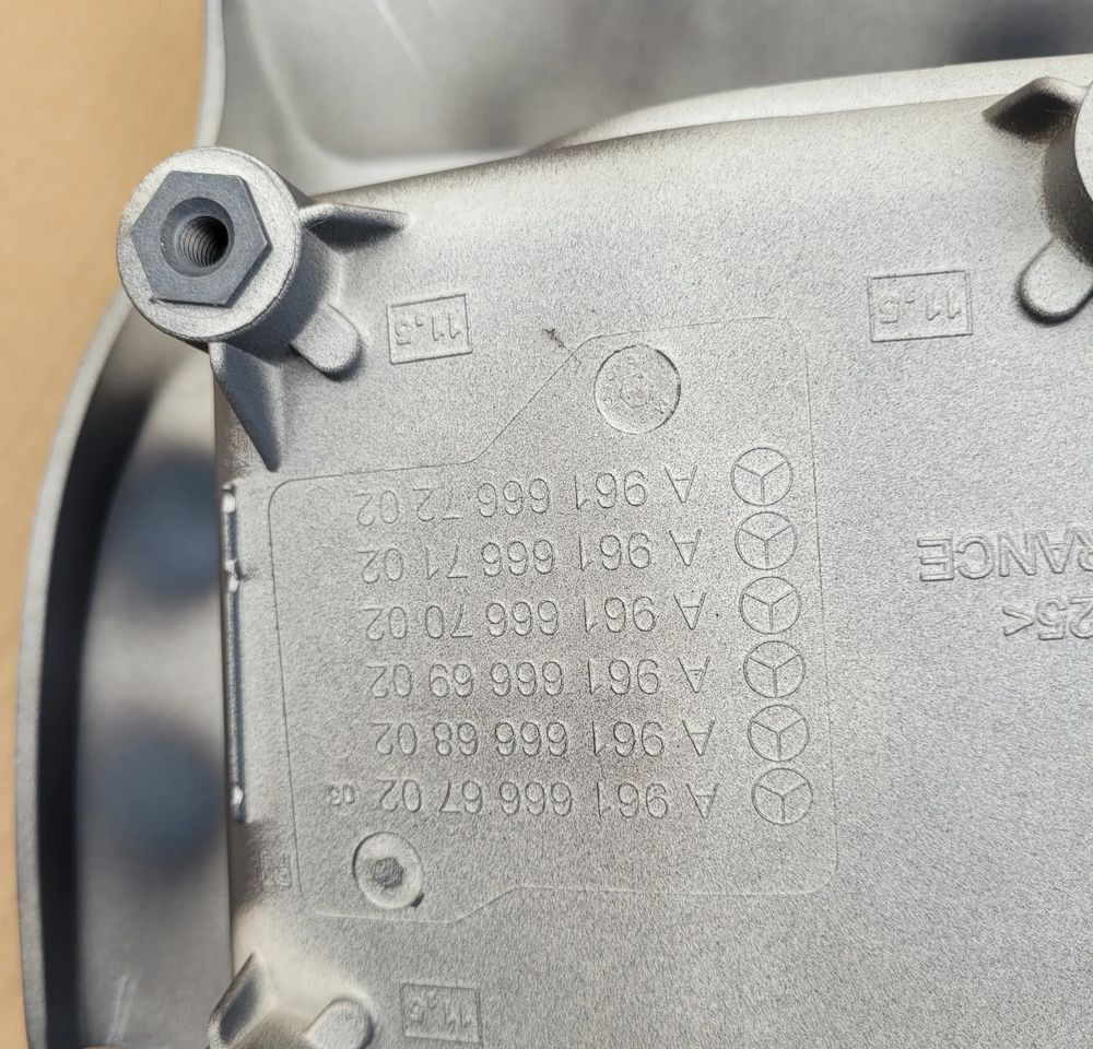 STOPNICA MERCEDES ACTROS MP4 NOWY ORYGINAŁ A9616666702 CHWALIM116 - Schodík pre Nákladné auto: obrázok 4 STOPNICA MERCEDES ACTROS MP4 NOWY ORYGINAŁ A9616666702 CHWALIM116 - Schodík pre Nákladné auto: obrázok 4