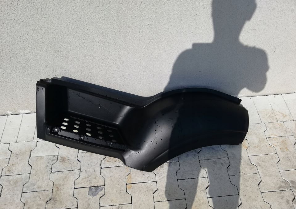 STOPNICA WŁAZ IVECO TRAKKER STRALIS LH. ORYGINAŁ - Schodík pre Nákladné auto: obrázok 1 STOPNICA WŁAZ IVECO TRAKKER STRALIS LH. ORYGINAŁ - Schodík pre Nákladné auto: obrázok 1