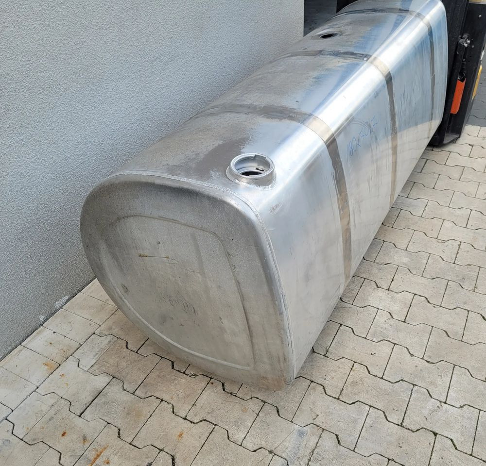 ZBIORNIK PALIWA VOLVO FH4 RENAULT OM 21516457 730l 180x70x70cm - Palivová nádrž pre Nákladné auto: obrázok 3 ZBIORNIK PALIWA VOLVO FH4 RENAULT OM 21516457 730l 180x70x70cm - Palivová nádrž pre Nákladné auto: obrázok 3