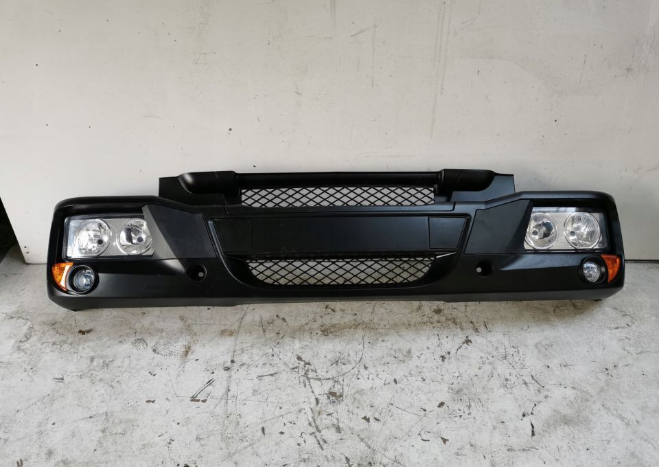 ZDERZAK IVECO EUROCARGO ORYGNIAŁ - Nárazník pre Nákladné auto: obrázok 1 ZDERZAK IVECO EUROCARGO ORYGNIAŁ - Nárazník pre Nákladné auto: obrázok 1