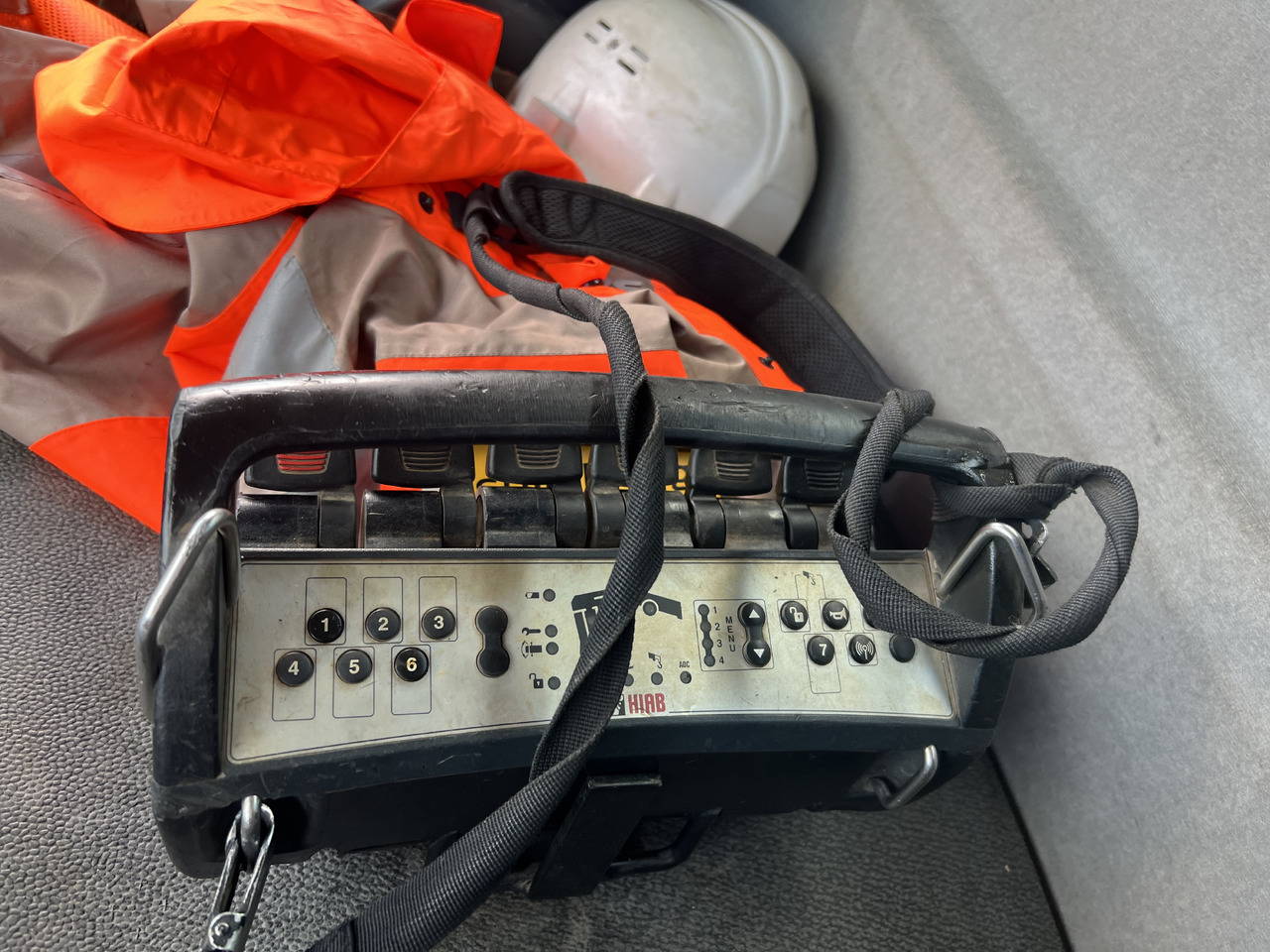 Renault kerax - Auto s hydraulickou rukou: obrázok 3 Renault kerax - Auto s hydraulickou rukou: obrázok 3