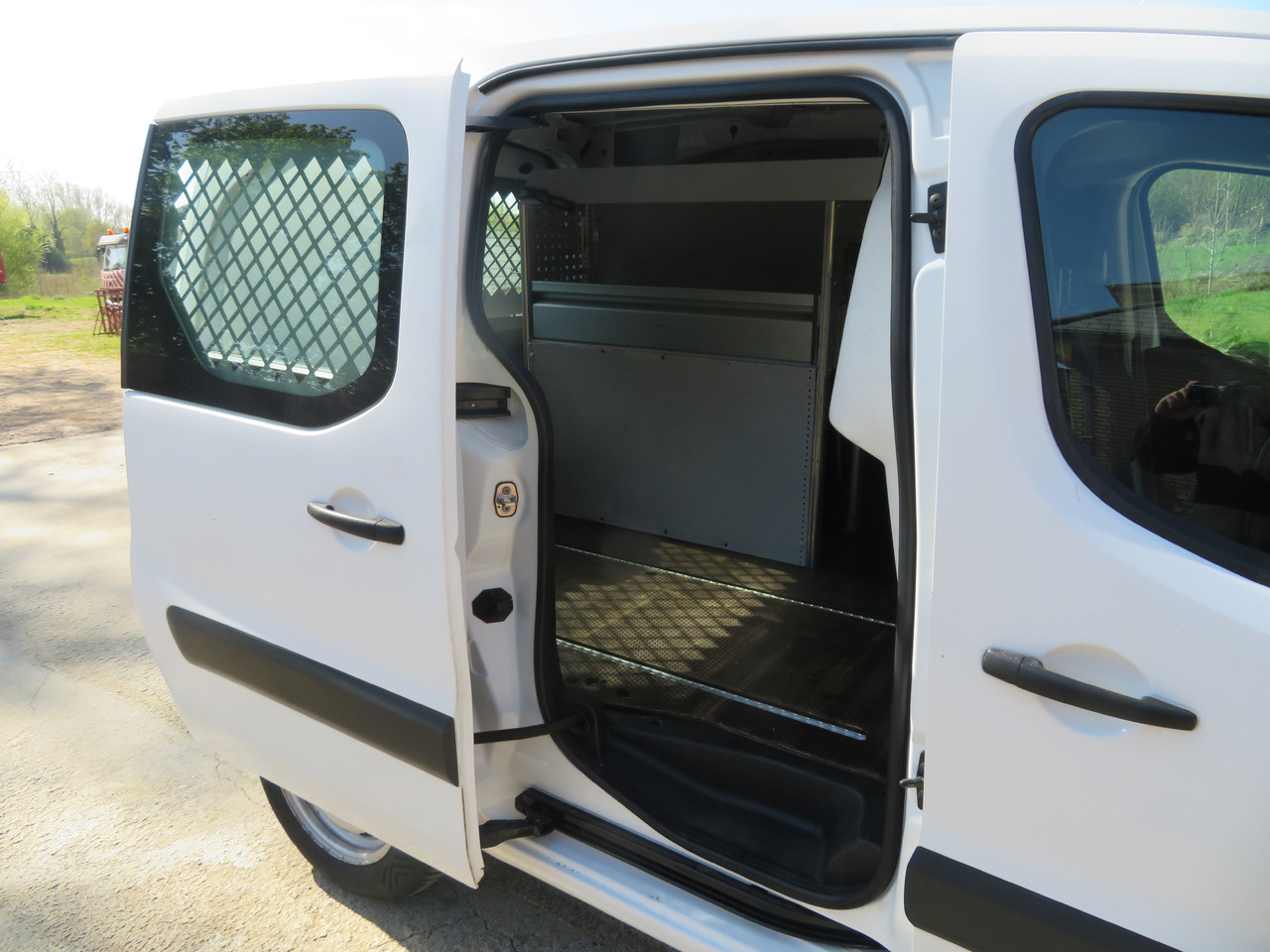 Furgon CITROËN Berlingo 1.6 BlueHDi CLUB: obrázok 9 Furgon CITROËN Berlingo 1.6 BlueHDi CLUB: obrázok 9