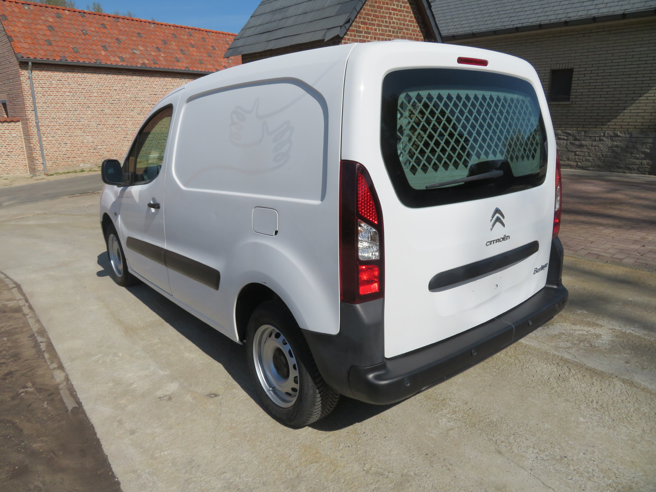CITROËN Berlingo 1.6 BlueHDi CLUB - Furgon: obrázok 5 CITROËN Berlingo 1.6 BlueHDi CLUB - Furgon: obrázok 5