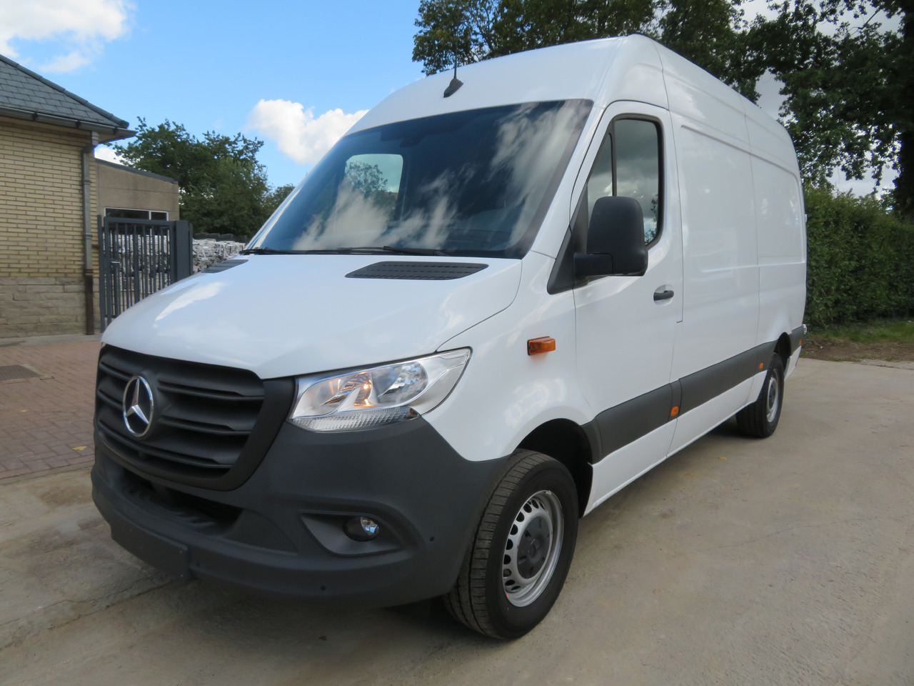 Mercedes-Benz Sprinter 317cdi - A2H2 - Dodávka: obrázok 3 Mercedes-Benz Sprinter 317cdi - A2H2 - Dodávka: obrázok 3