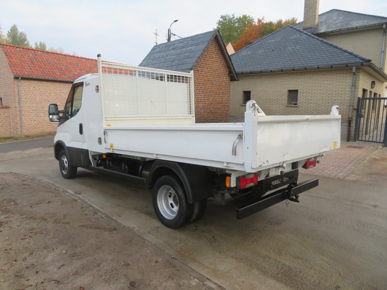 Iveco Daily 35C16 3.0 - L2 - Kipper - Dodávka sklápač: obrázok 5 Iveco Daily 35C16 3.0 - L2 - Kipper - Dodávka sklápač: obrázok 5
