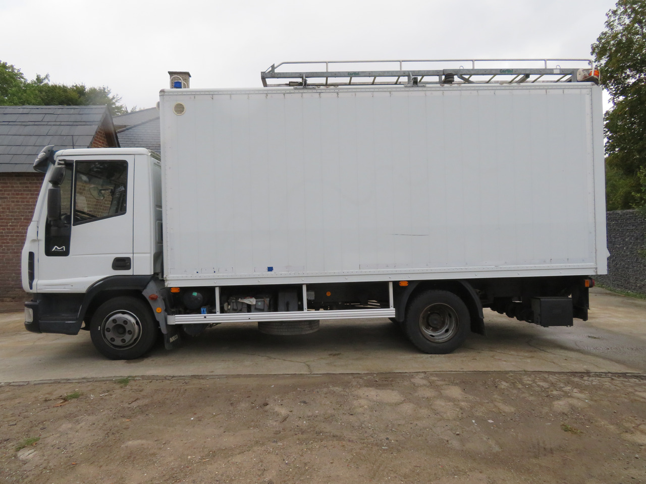 Iveco Eurocargo ML90E18 Bakwagen - Skříňový nákladní auto: obrázok 4 Iveco Eurocargo ML90E18 Bakwagen - Skříňový nákladní auto: obrázok 4