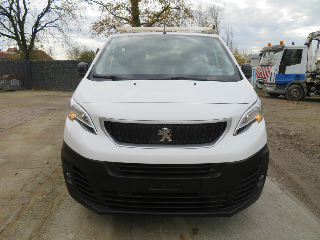 Peugeot Expert 2.0 BlueHDi - L3 - dubbel cabine - Furgon, Dodávkа s dvojitou kabínou: obrázok 2 Peugeot Expert 2.0 BlueHDi - L3 - dubbel cabine - Furgon, Dodávkа s dvojitou kabínou: obrázok 2