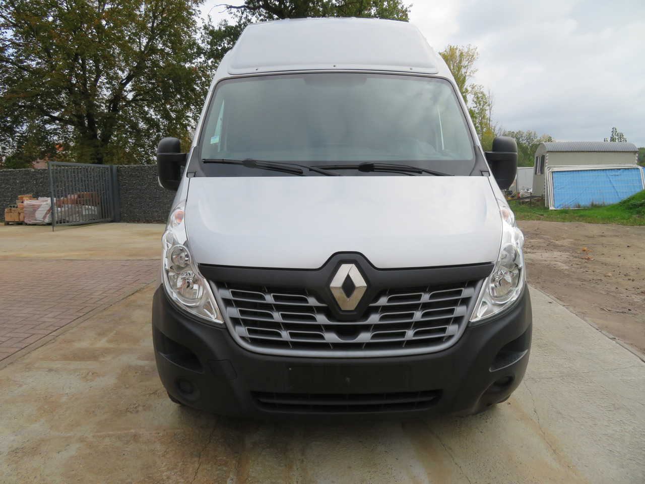 Renault Master 2.3dCi Grand Confort - L3H3 - Furgon: obrázok 2 Renault Master 2.3dCi Grand Confort - L3H3 - Furgon: obrázok 2