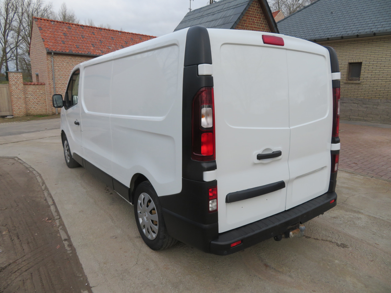 Renault Trafic 1.6dCi Grand Confort - L2H1 - Malá dodávka: obrázok 5 Renault Trafic 1.6dCi Grand Confort - L2H1 - Malá dodávka: obrázok 5