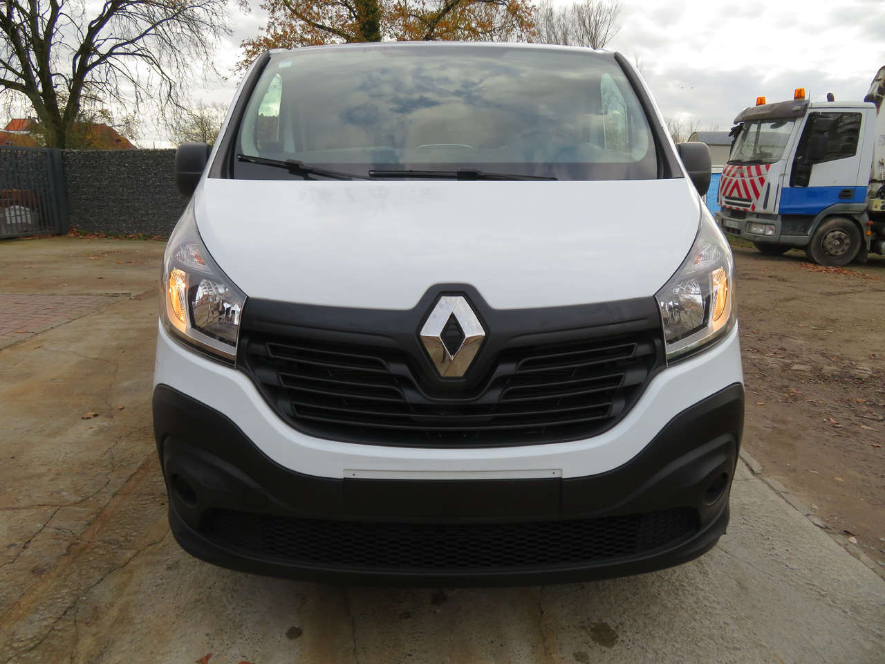 Renault Trafic 1.6dCi L1H1 - Malá dodávka: obrázok 2 Renault Trafic 1.6dCi L1H1 - Malá dodávka: obrázok 2