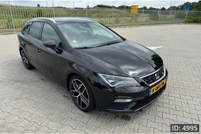 SEAT Leon ST FR 2.0 Euro 6, DSG/Pano/Camera/Keyless/Extra winterset - Automobil: obrázok 4 SEAT Leon ST FR 2.0 Euro 6, DSG/Pano/Camera/Keyless/Extra winterset - Automobil: obrázok 4