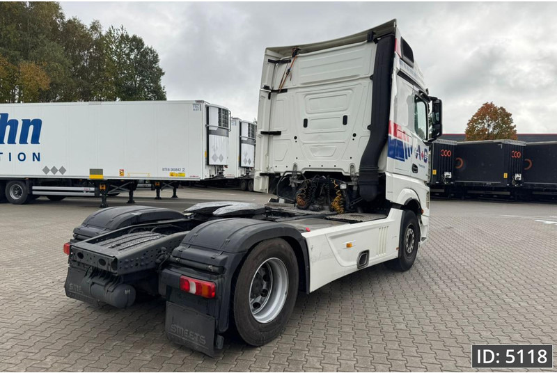 Mercedes-Benz Actros 1845 GigaSpace, Euro 6, / Fridge / 2 Tanks / 3 Pieces - Ťahač: obrázok 3 Mercedes-Benz Actros 1845 GigaSpace, Euro 6, / Fridge / 2 Tanks / 3 Pieces - Ťahač: obrázok 3