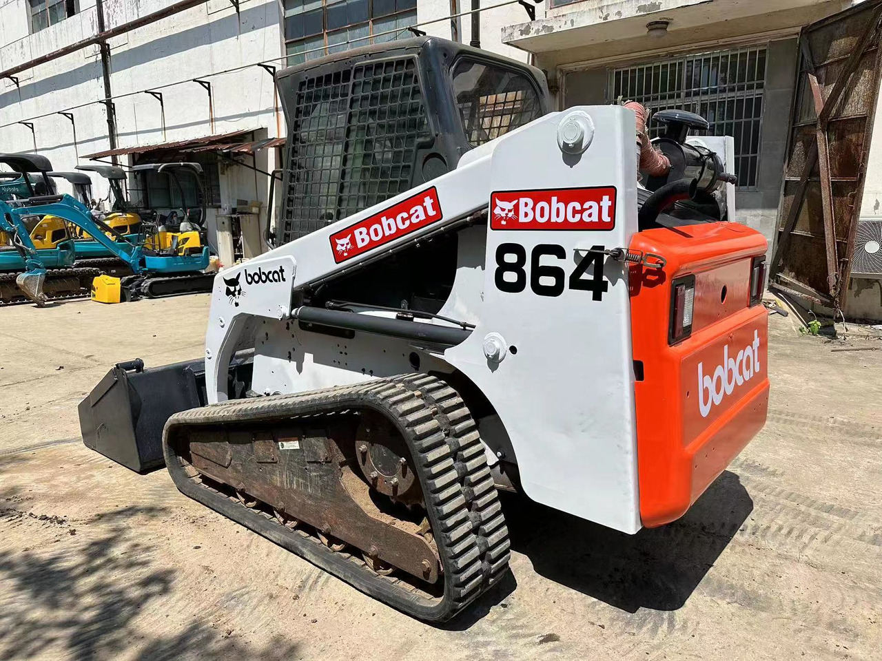 BOBCAT Skid Steer Loader - Šmykom riadený nakladač: obrázok 1 BOBCAT Skid Steer Loader - Šmykom riadený nakladač: obrázok 1